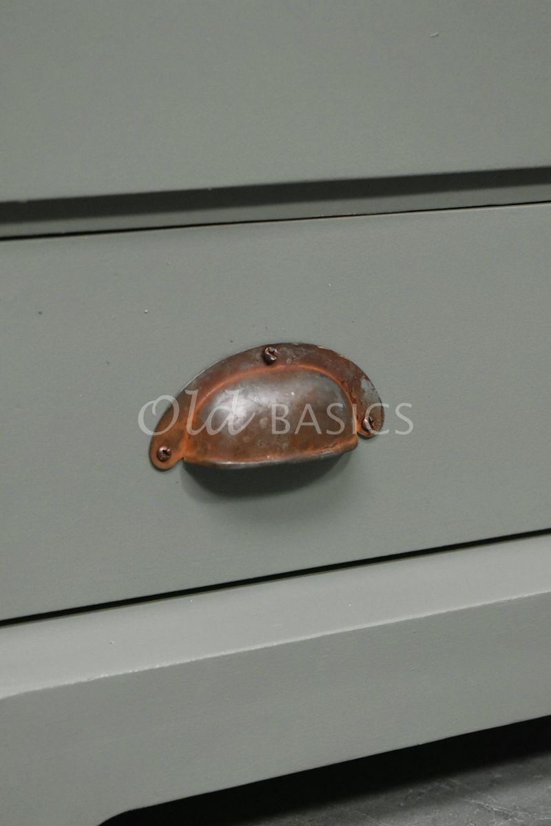 Detail van Vitrinekast, groen, materiaal hout